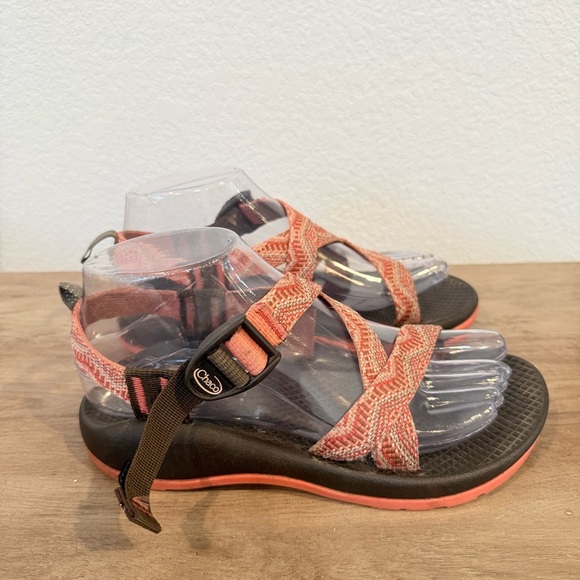 Chaco Z1 Sandals Girls Size 4 - Picture 3 of 7